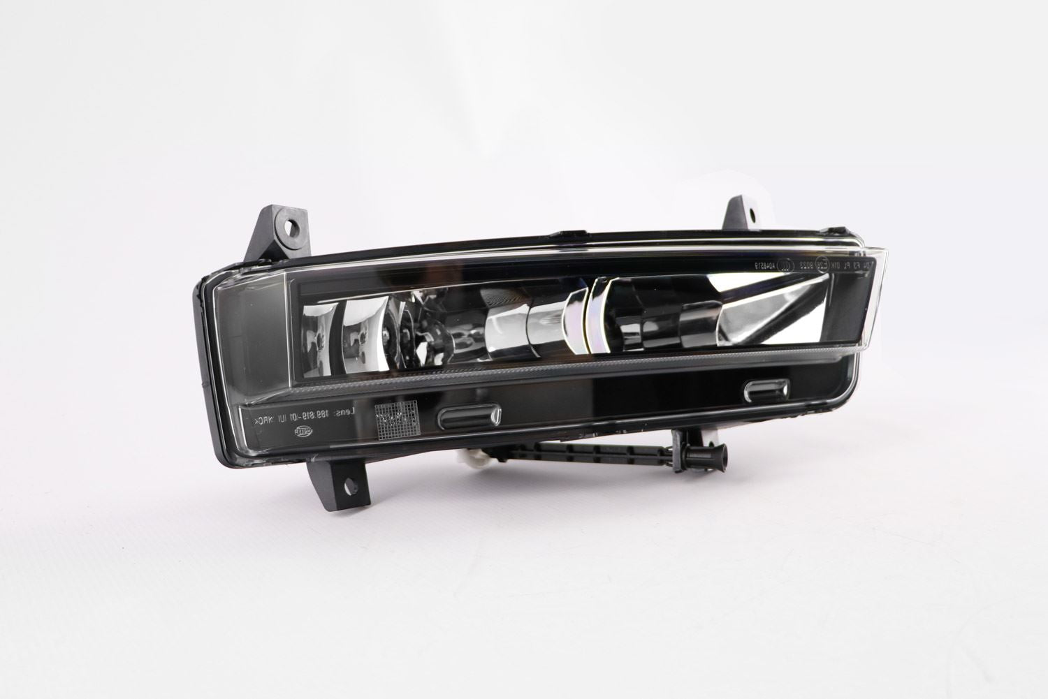 Hella Right Front Fog Light for Skoda, OEM quality, OEM 5E0941702A - View 9