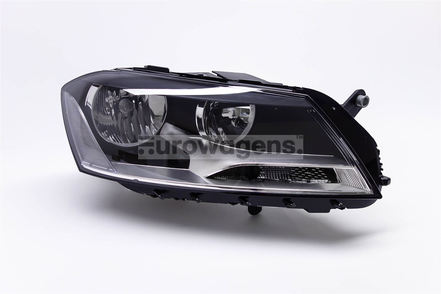 Volkswagen Passat Right Headlight, Valeo OEM, OEM 3AC941006, MPN 44504