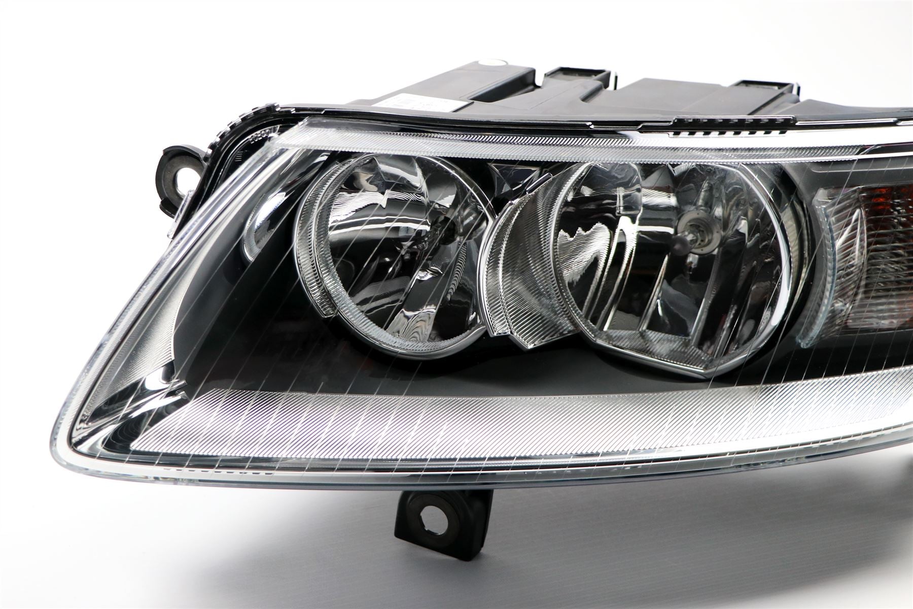 Hella Left Headlight for Audi, OEM quality, OEM 4F0941029E - View 4
