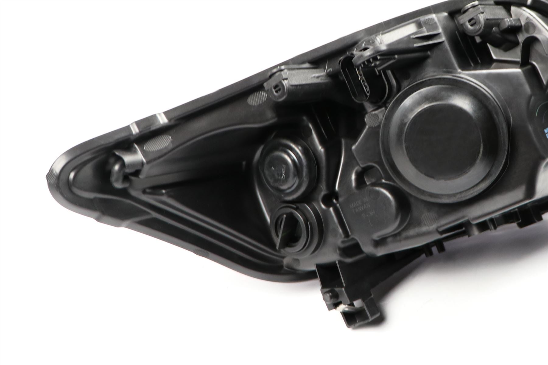 Hella Left Headlight for Ford, OEM quality, OEM 8V4113W030BC - View 8