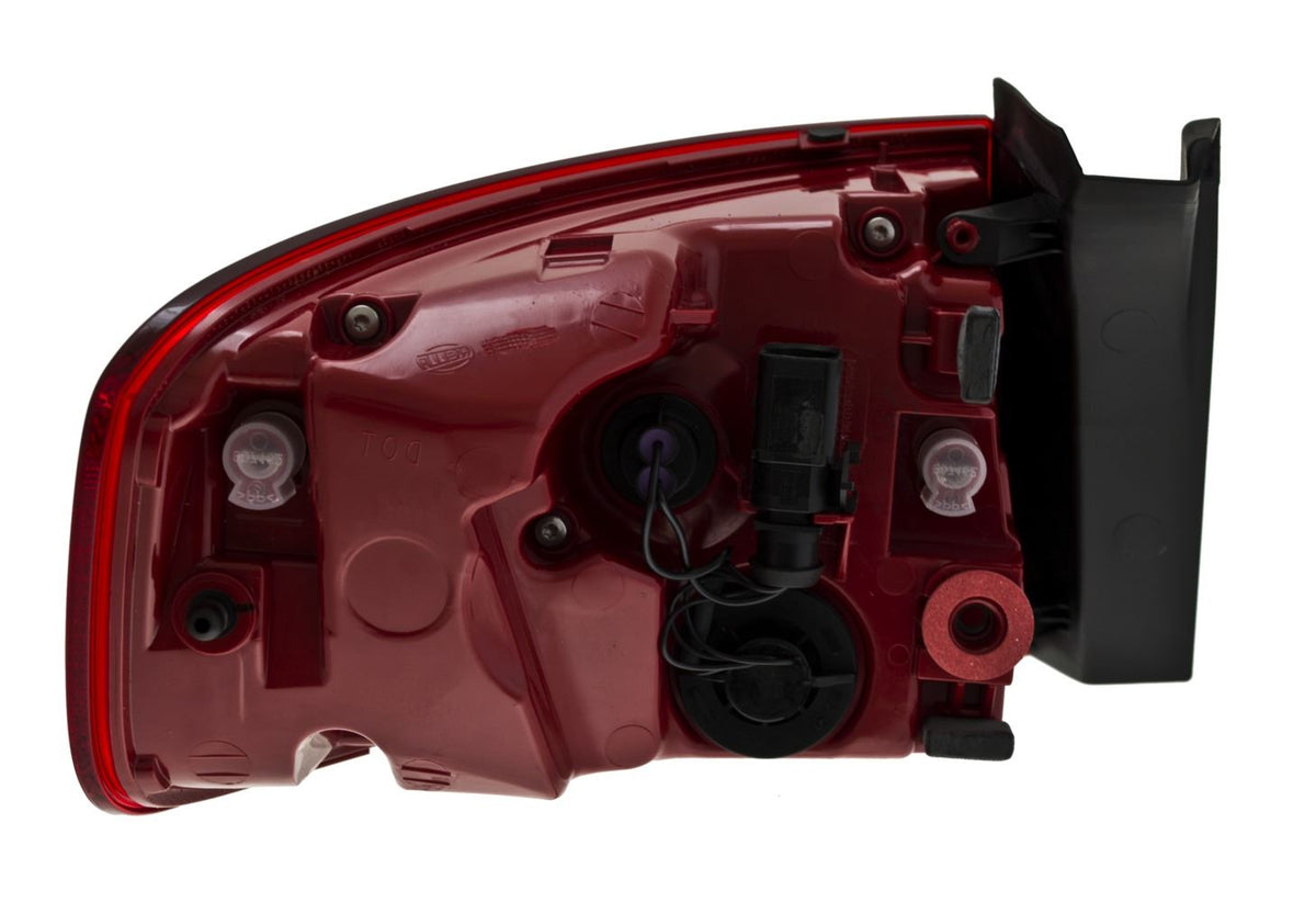 Audi A4 B8 Right Rear Light, Hella OEM, OEM 8K5 945 096 AD - View 6