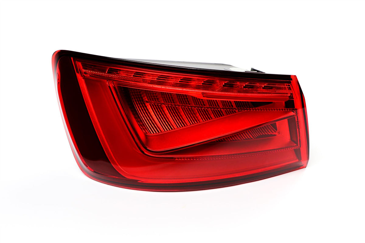 Audi A3 Left Rear Light, Magneti Marelli OEM, OEM 8V5945095A, MPN LLI952