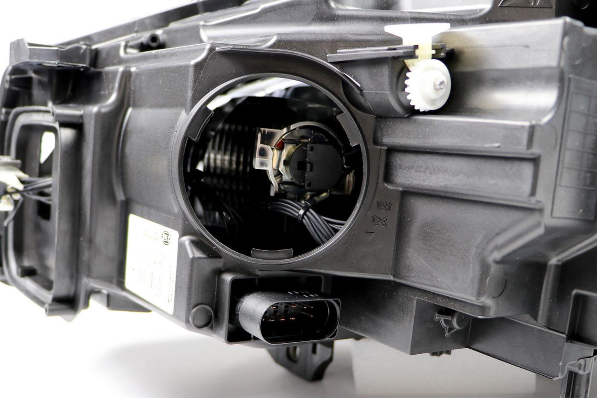 Mercedes-Benz A-Class Right Headlight, Hella OEM, OEM 1768203261 - View 12