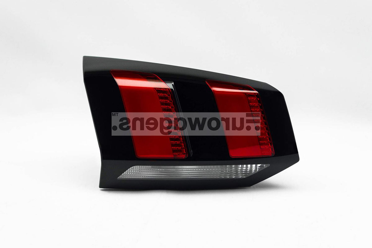 Peugeot 5008 Left Rear Light, Magneti Marelli OEM, OEM 9811027880 - View 11
