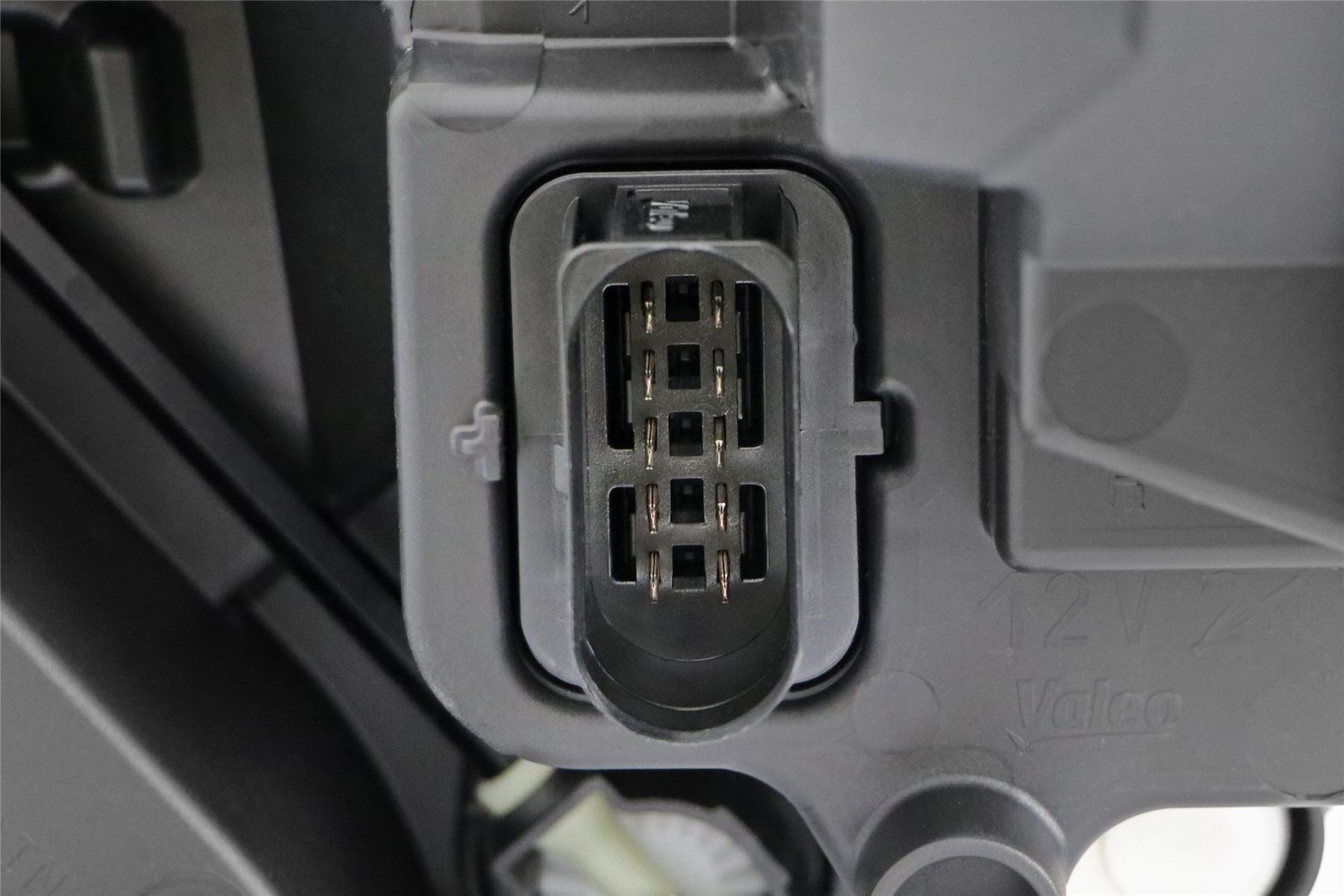 Valeo LED Right Headlight for Seat, OEM quality, OEM 6F2941006C - View 6