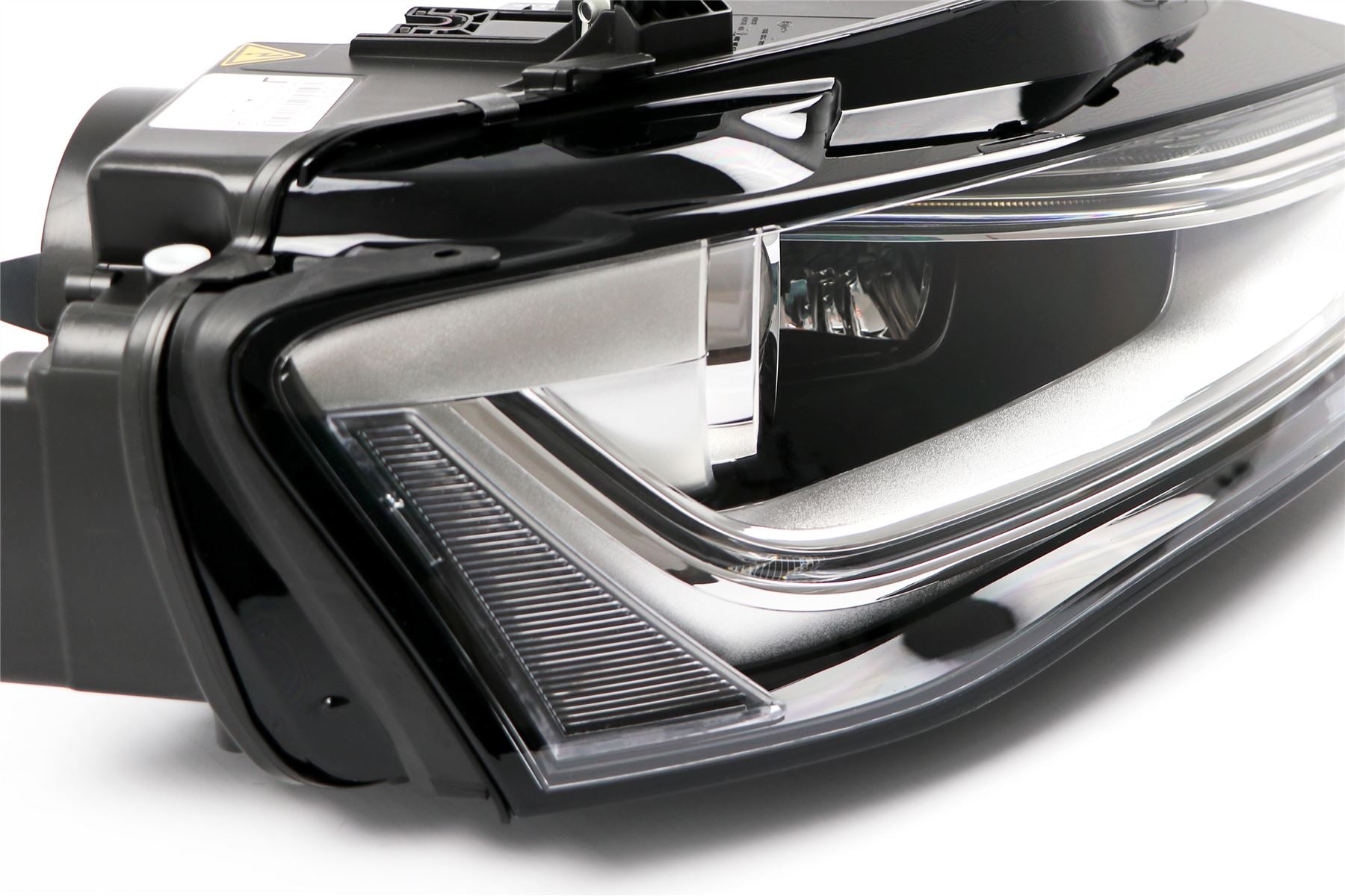 Audi A4 B8 Right Headlight, Magneti Marelli OEM, OEM 8K0941030T - View 4
