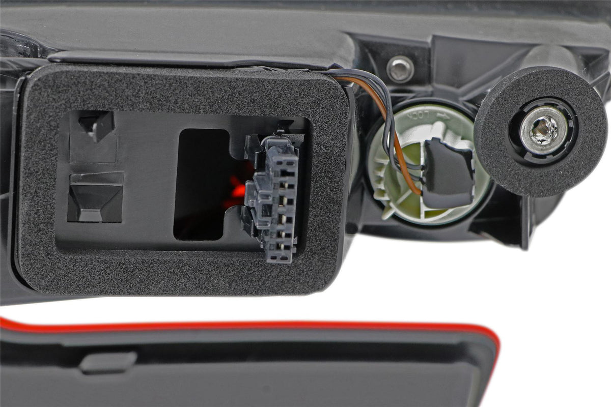 Citroen C4 Gran Picasso Right Rear Light, Magneti Marelli OEM, OEM 9676853880 - View 3