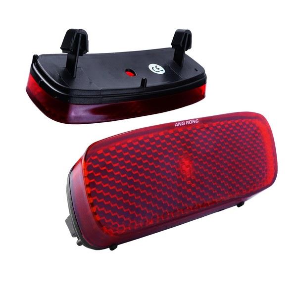 Bumper Reflector Rear - for Citroen, Fiat & more - OEM 9659830680 | Eurowagens - View 3