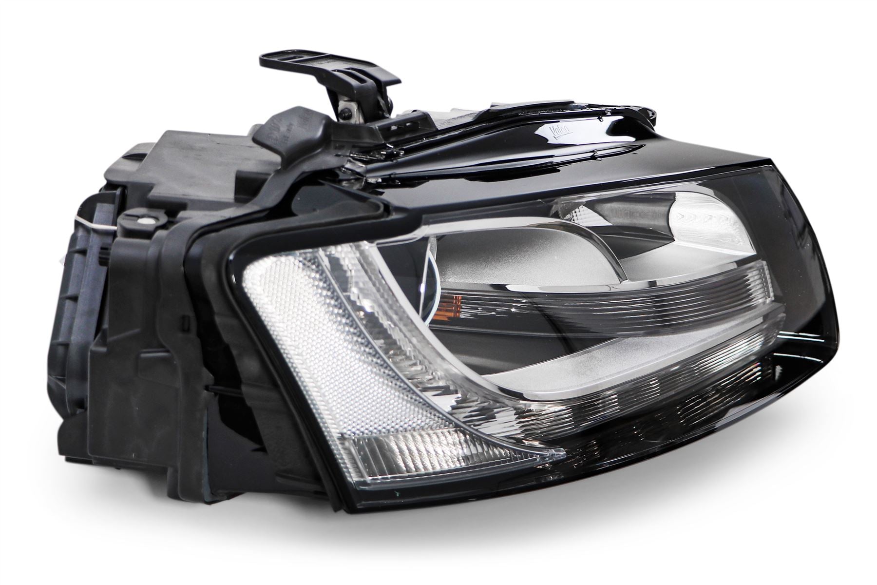 Audi A5 Right Headlight, Valeo OEM, OEM 8T0941030AL - View 11