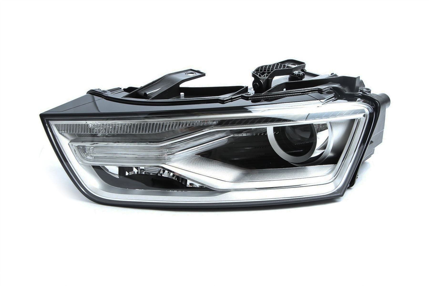 Audi Q3 Left Headlight, Magneti Marelli OEM, OEM 8U0941043D - View 2
