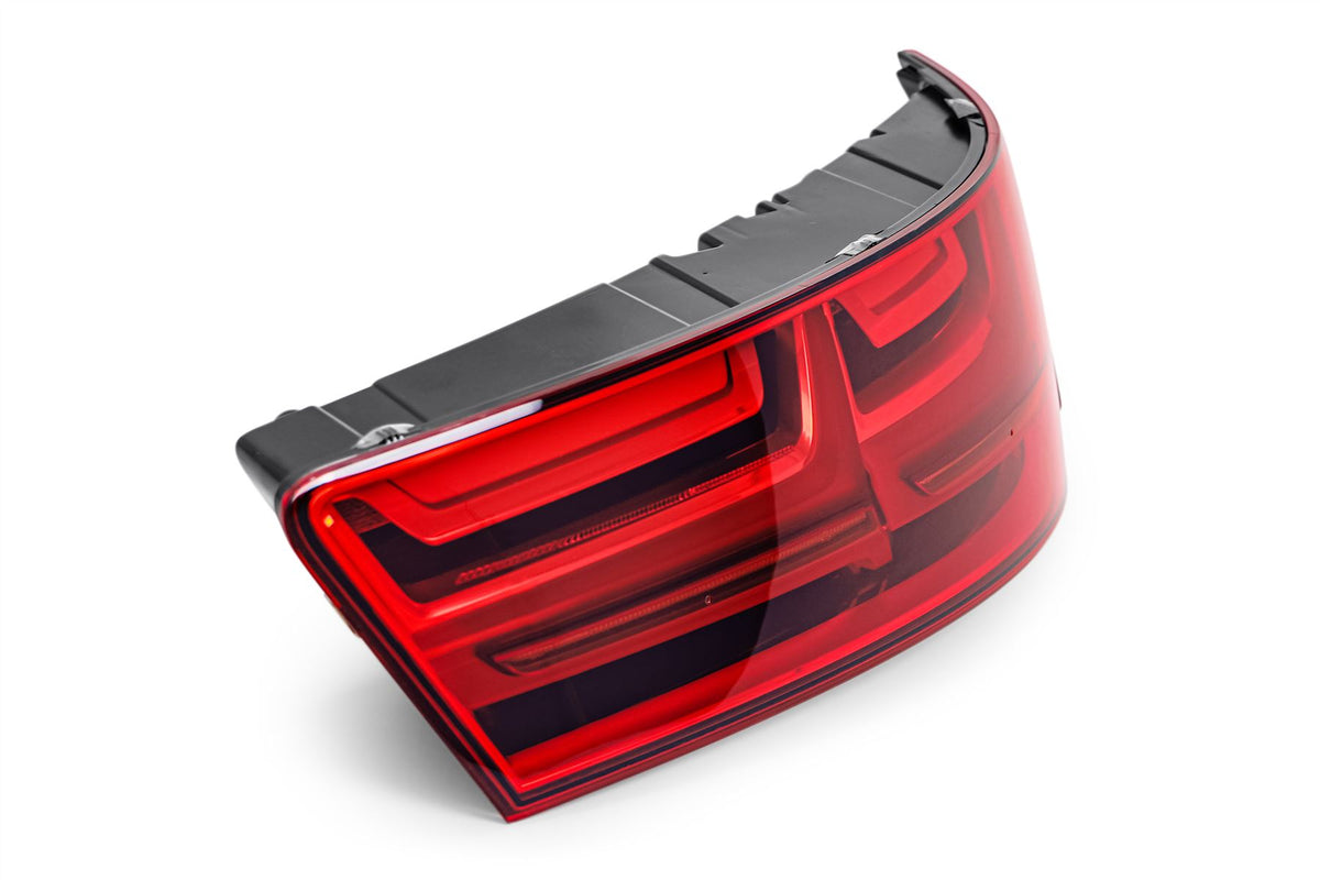 Audi Q7 Right Rear Light, Magneti Marelli OEM, OEM 4M0945094C - View 12