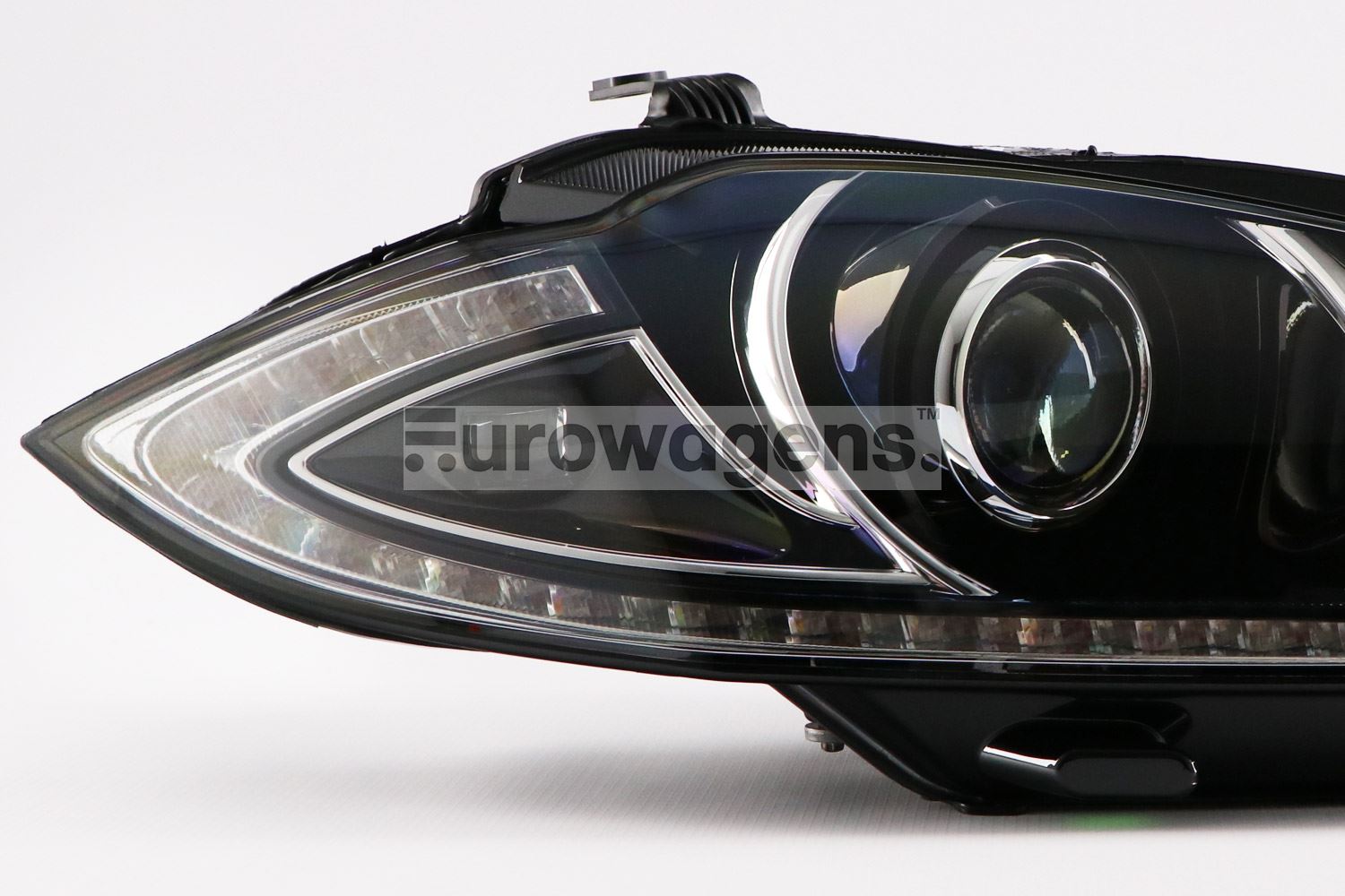 Hella Bi-Xenon AFS LED DRL Left Headlight for Jaguar, OEM quality, OEM 02C2Z - View 5