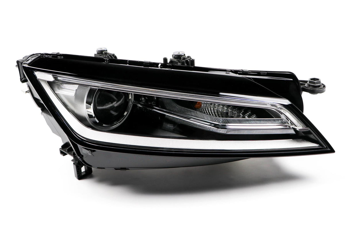 Audi TT Right Headlight, Magneti Marelli OEM, OEM 8S0941044A, MPN MHL8651
