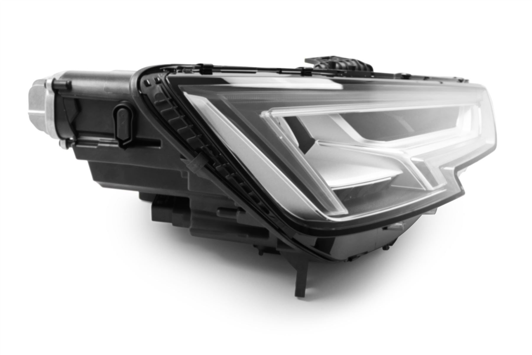 Audi A4 B9 Right Headlight, Magneti Marelli OEM, OEM 8W0941774A - View 9