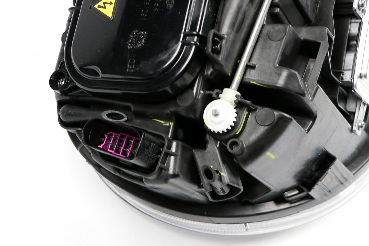 Volkswagen Beetle Left Headlight, Hella OEM, OEM 5C2941031B - View 12
