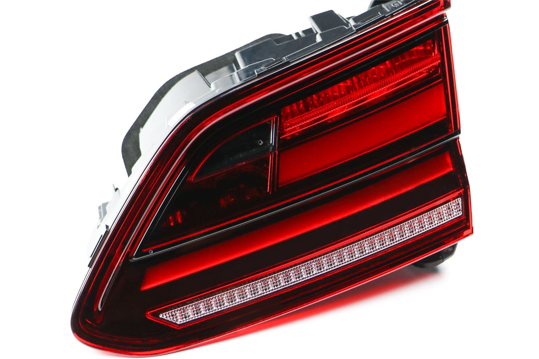 Volkswagen Arteon Right Rear Light, Magneti Marelli OEM, OEM 3G8945308P - View 11
