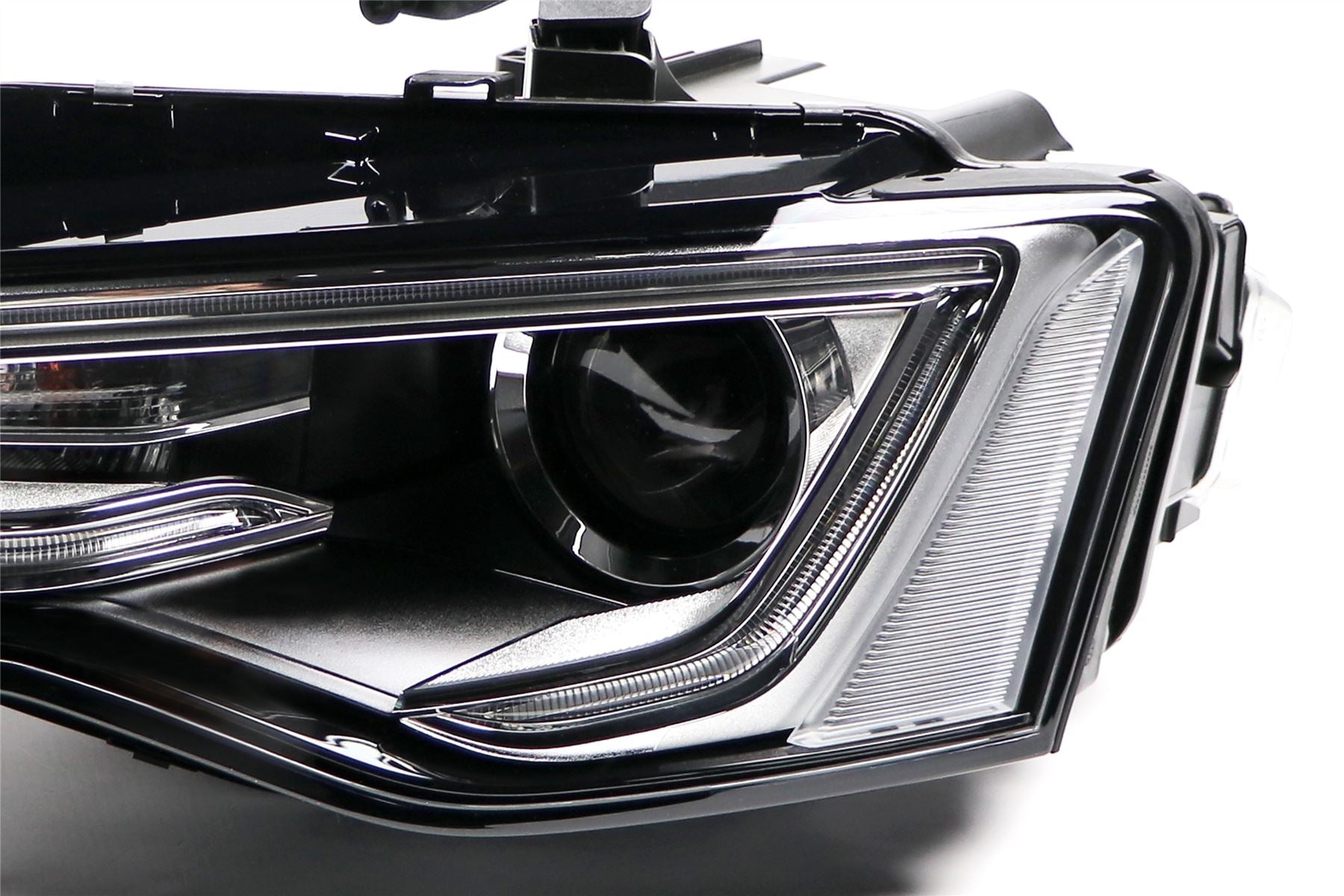 Audi A5 Left Headlight, Magneti Marelli OEM, OEM 8T0941043D - View 11