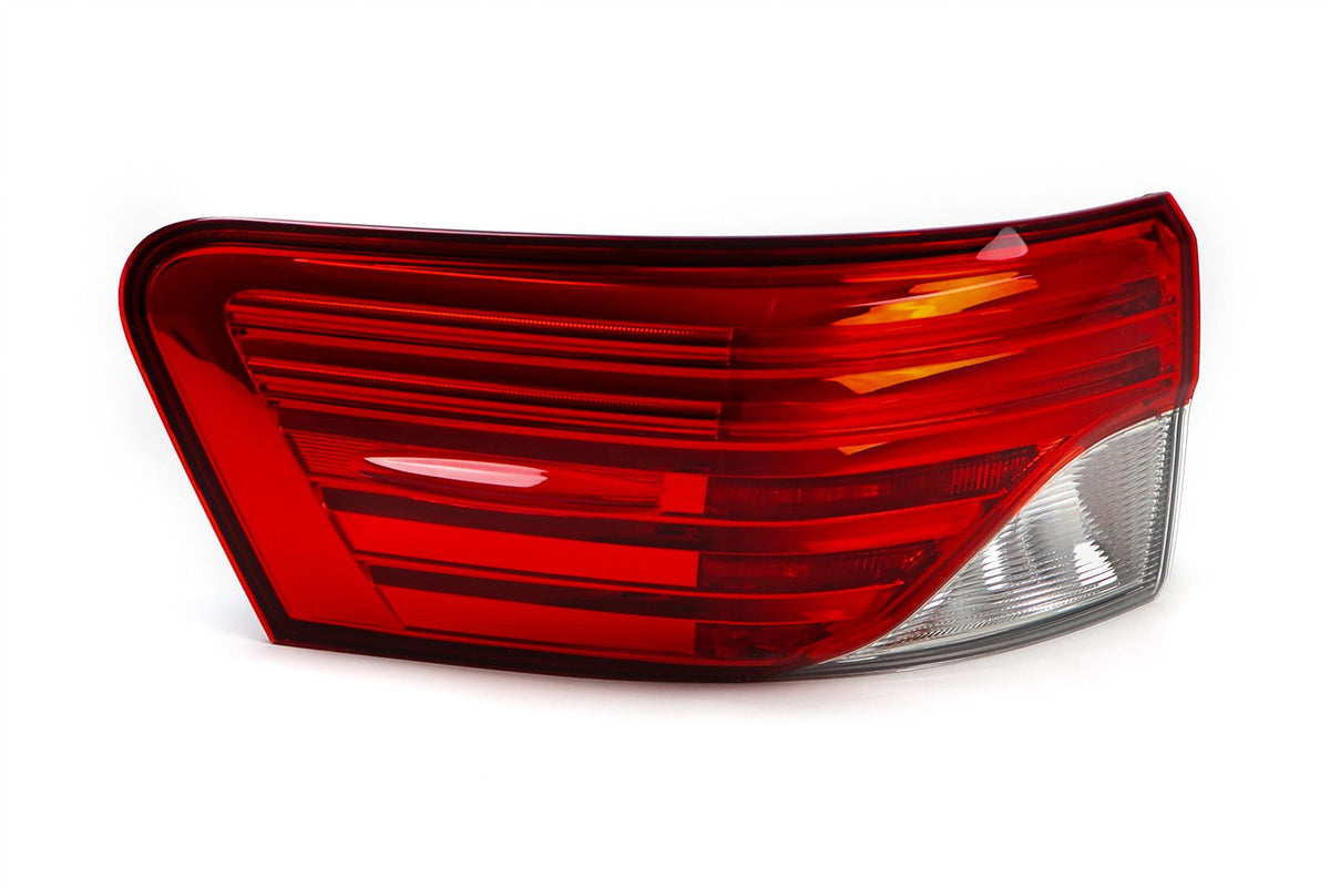 Toyota Avensis Left Rear Light, Valeo OEM, OEM 8156005290 - View 4