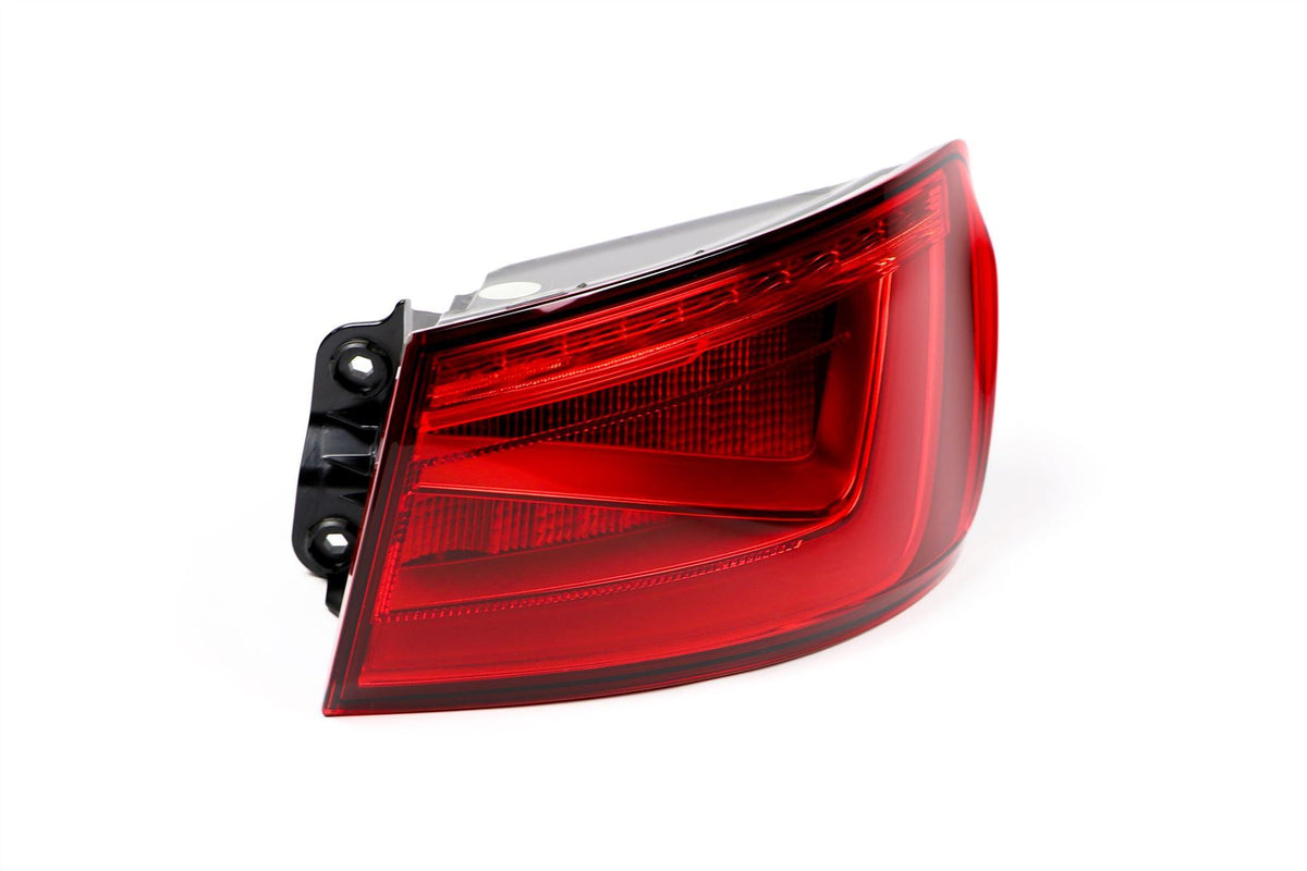 Audi A3 Right Rear Light, Magneti Marelli OEM, OEM 8V5945096A - View 10