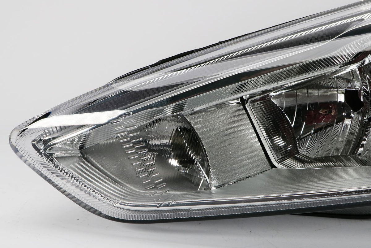 Hella Left Headlight for Ford, OEM quality, OEM 1866250 - View 8