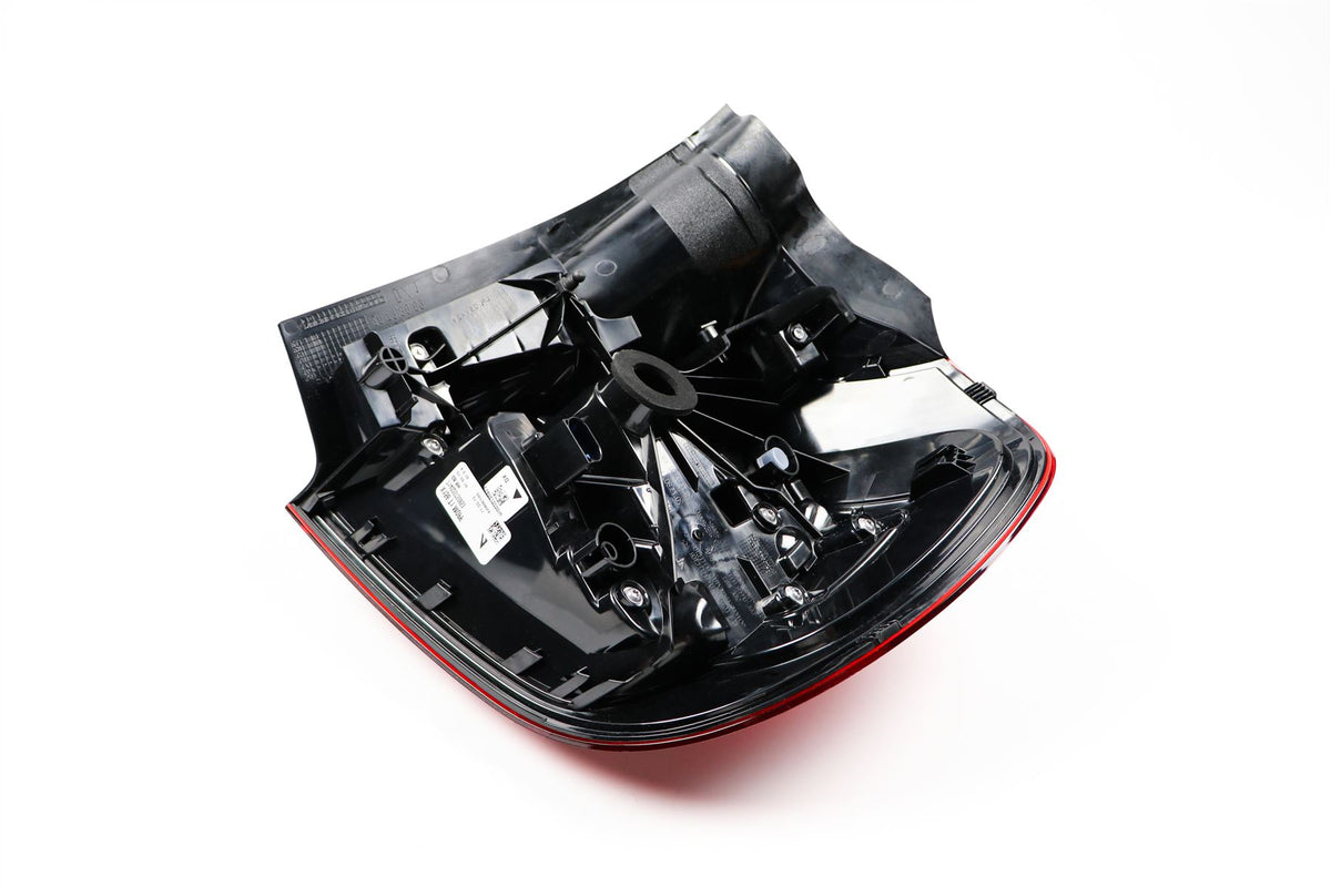 Mercedes-Benz GLA Left Rear Light, Magneti Marelli OEM, OEM A1569069700 - View 10