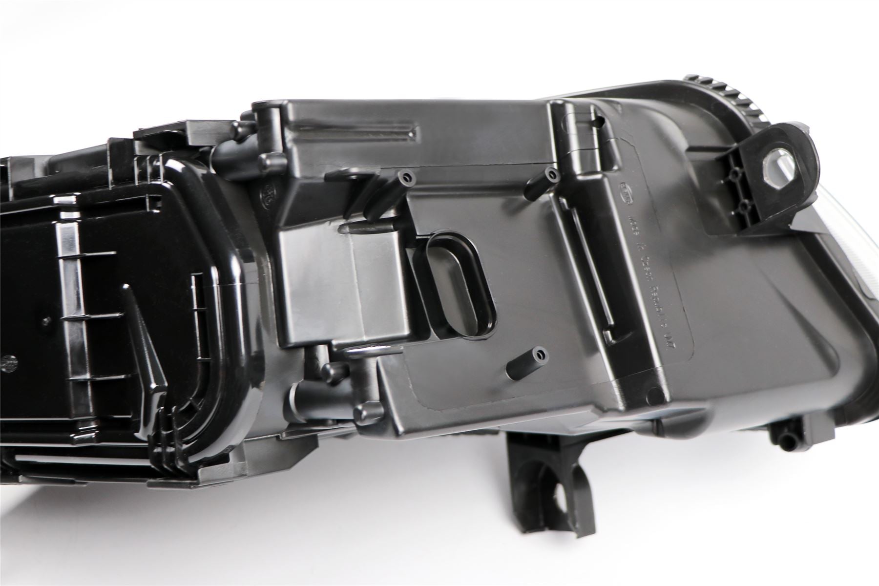 Hella Left Headlight for Audi, OEM quality, OEM 4F0941029E - View 11