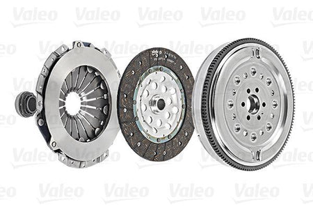 Valeo Clutch Kit for Audi, Skoda & more, OEM quality, OEM 038105266A - View 2