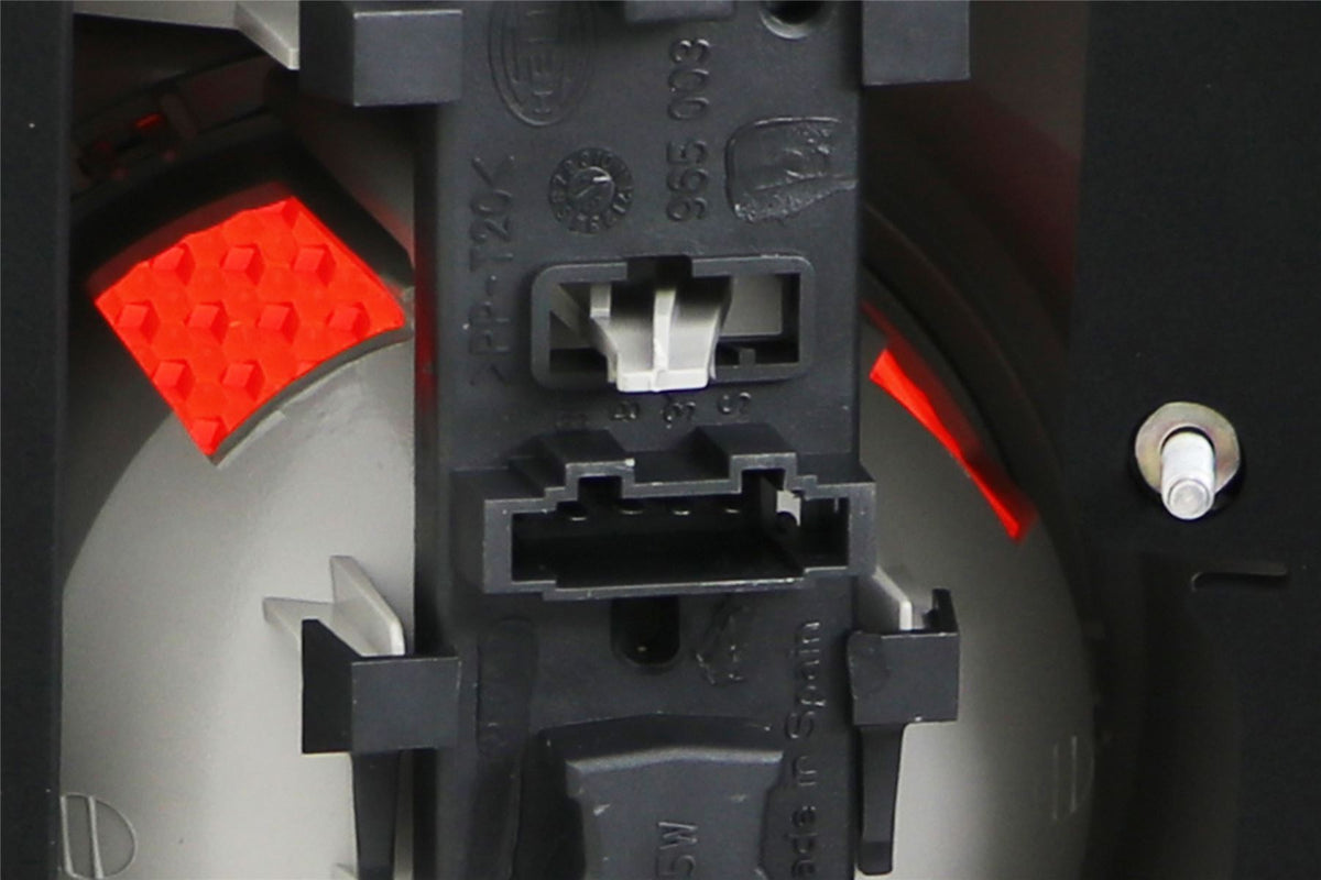 Volkswagen Sharan Left Rear Light, Hella OEM, OEM 7M3945095 - View 3