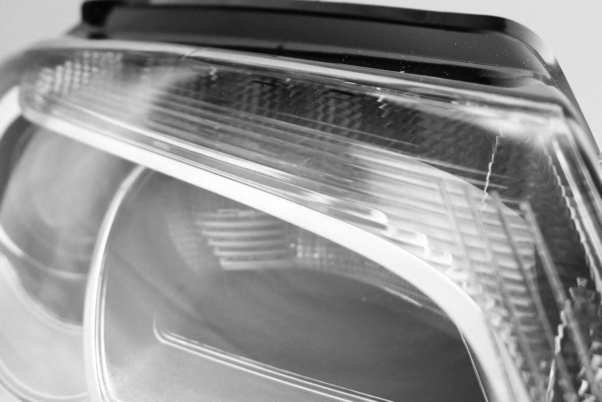 Hella Bi-Xenon LED DRL Right Headlight for Audi, OEM quality, OEM 8P0941004AM - View 9