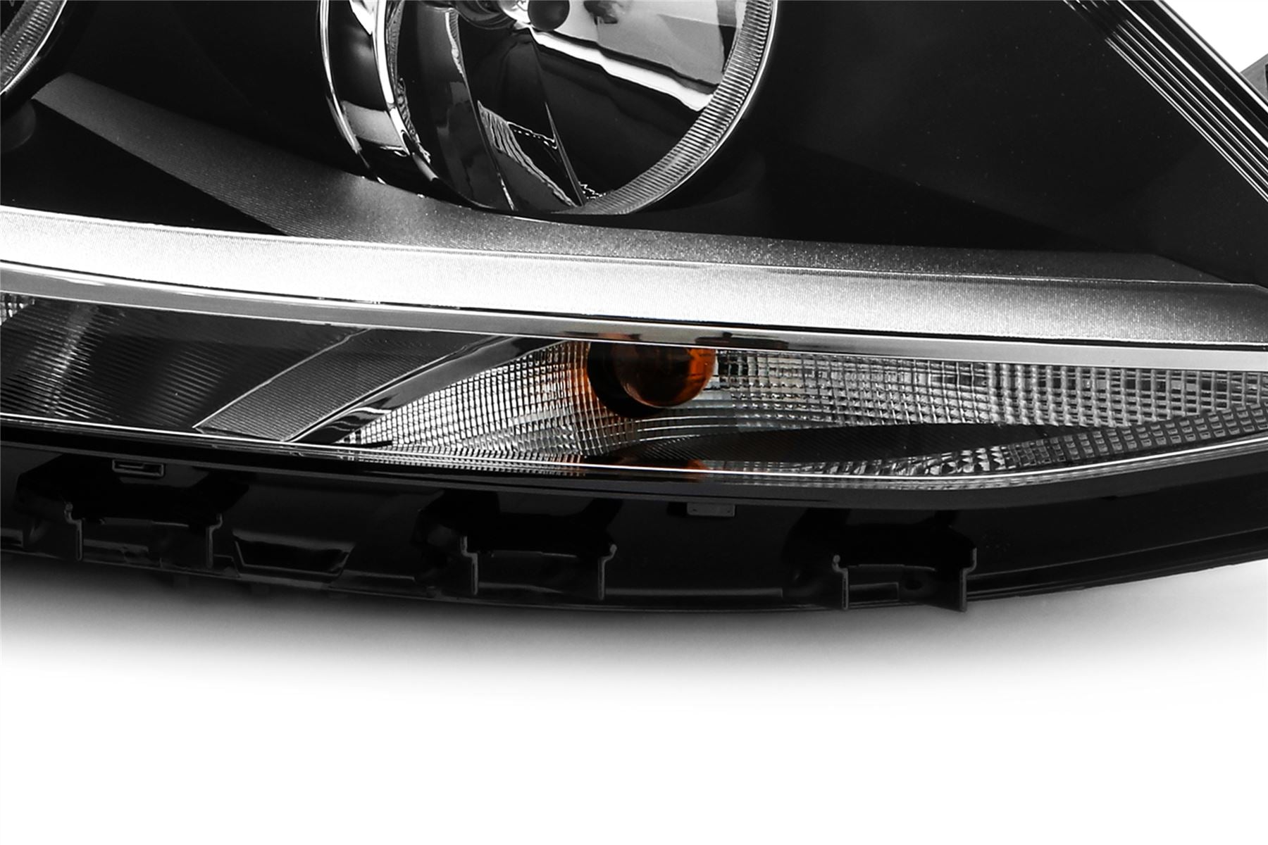 Hella Right Headlight for Volkswagen, OEM quality, OEM 5C8941006A - View 11