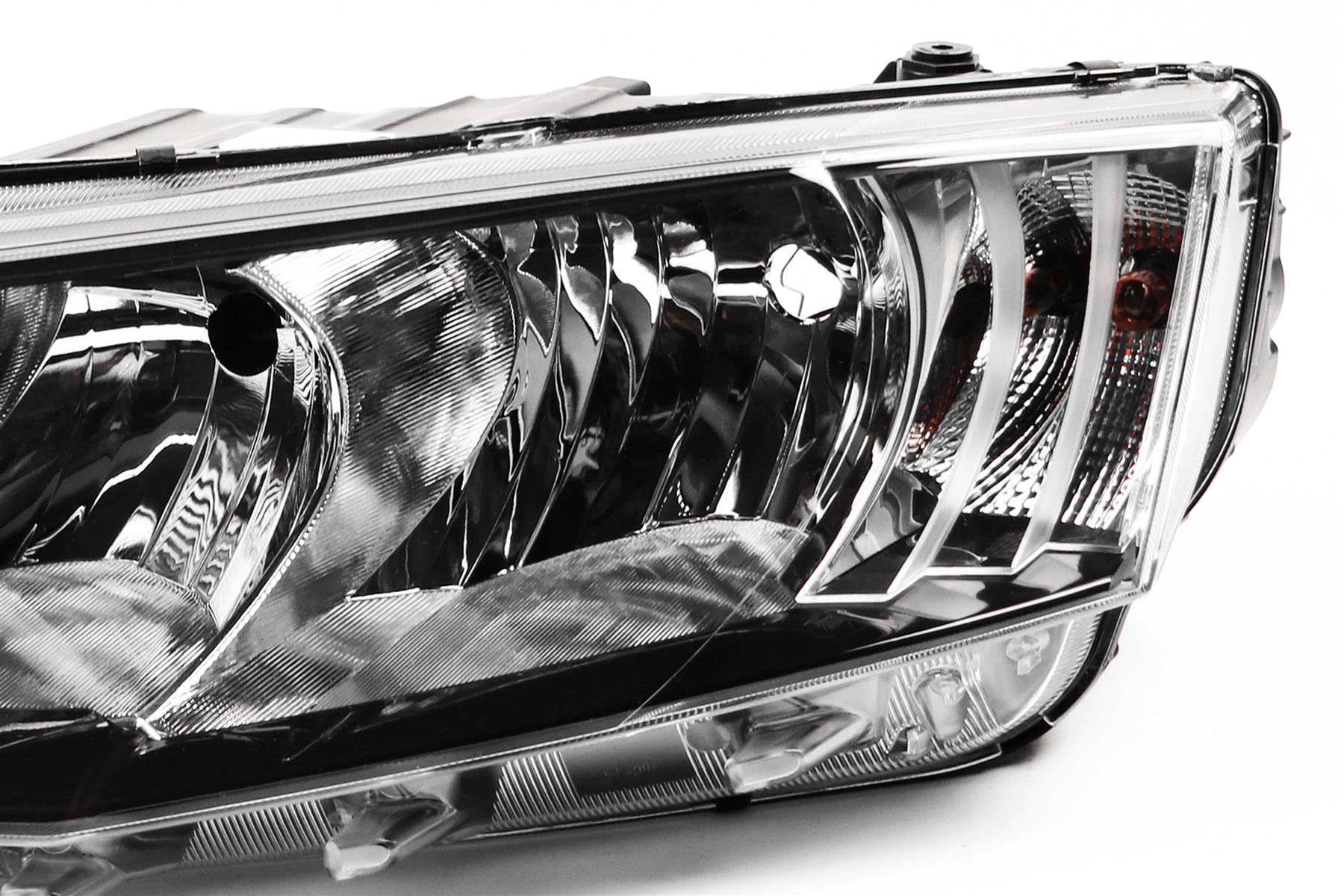Skoda Octavia Left Headlight, Magneti Marelli OEM, OEM 5E2941015 - View 9