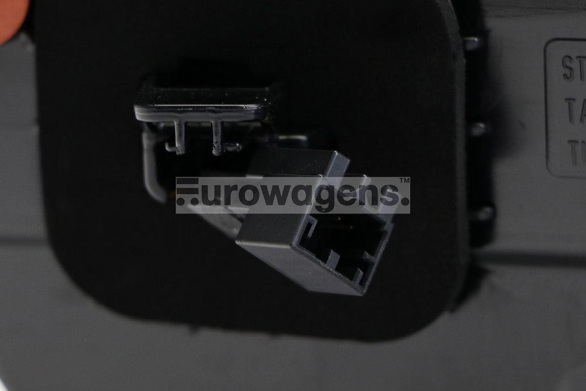 Audi Q7 Right Rear Light, Magneti Marelli OEM, OEM 4M0945093 - View 4