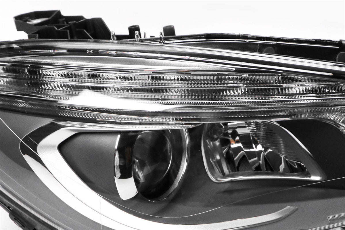 Mercedes-Benz CLA Right Headlight, Magneti Marelli OEM, OEM A1178204861 - View 4