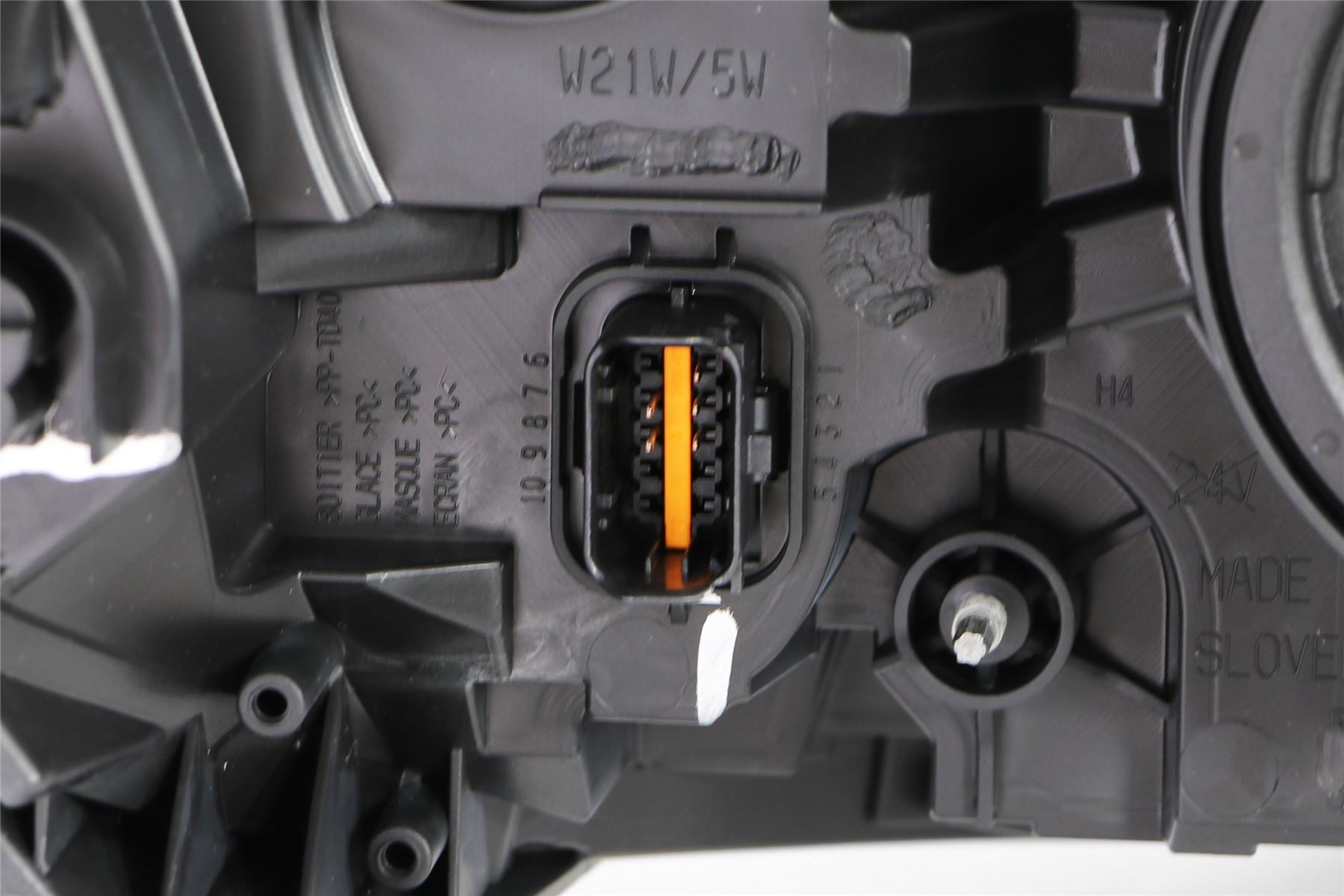 Hella Left Headlight for Renault, Fiat & more, OEM quality, OEM 26060 5401 R - View 12