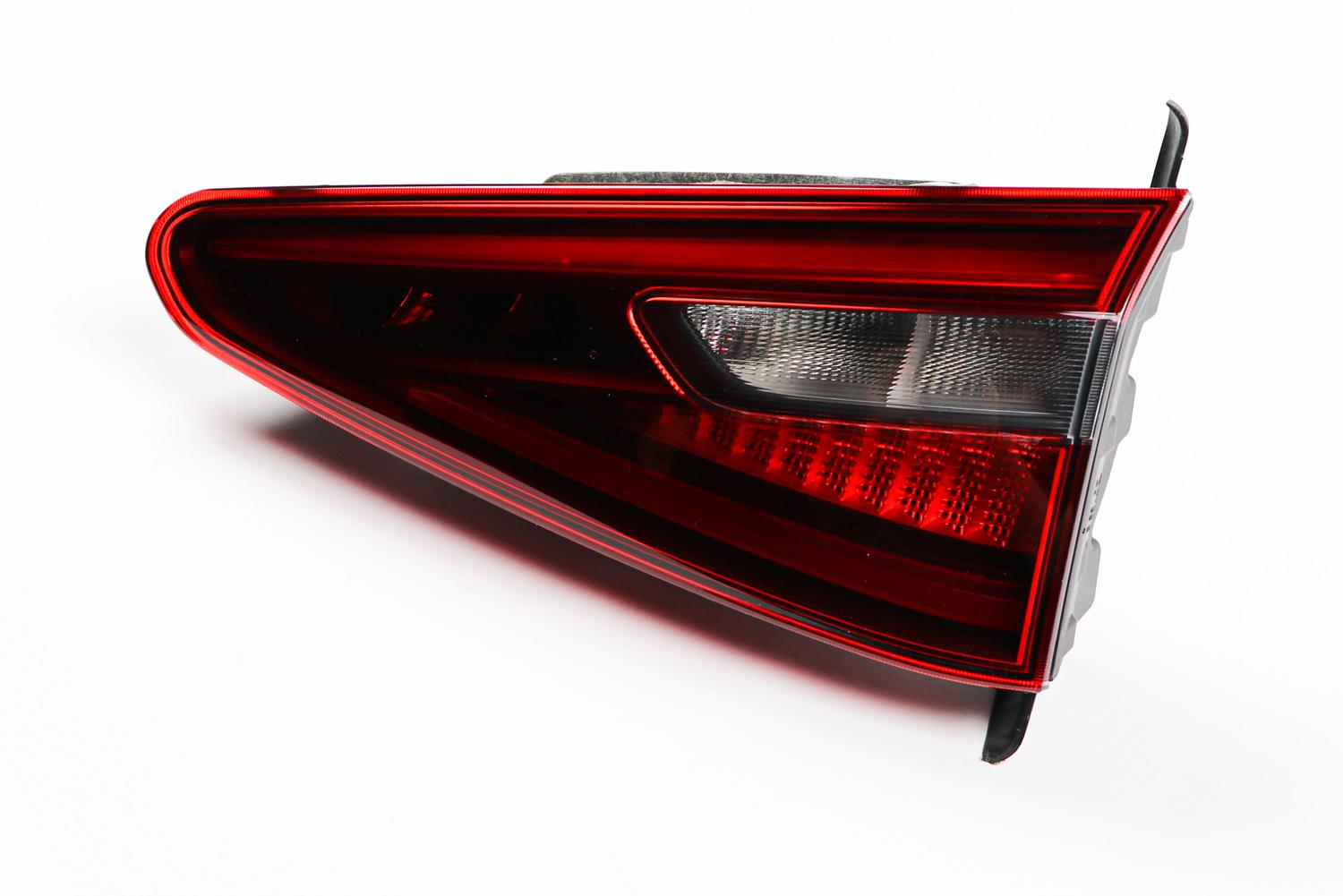 Alfa Romeo Stelvio Right Rear Light, Magneti Marelli OEM, OEM 50553180, MPN LLM451