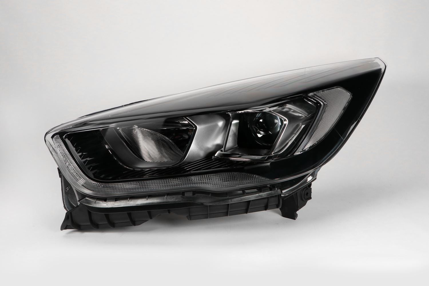 Ford Kuga Left Headlight, Valeo OEM, OEM GV4113W030BG - View 8