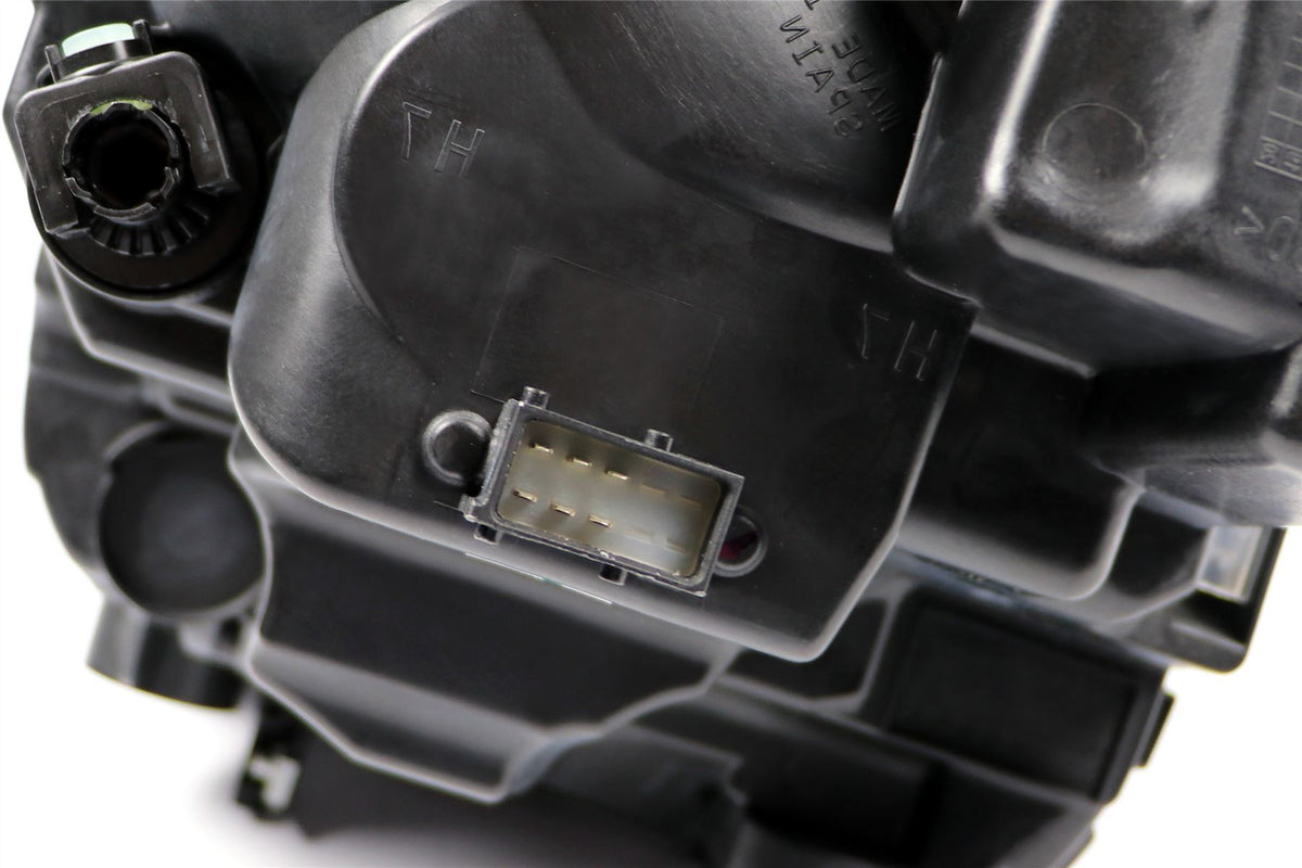 Citroen C3 Aircross Right Headlight, Valeo OEM, OEM YQ00014880 - View 11