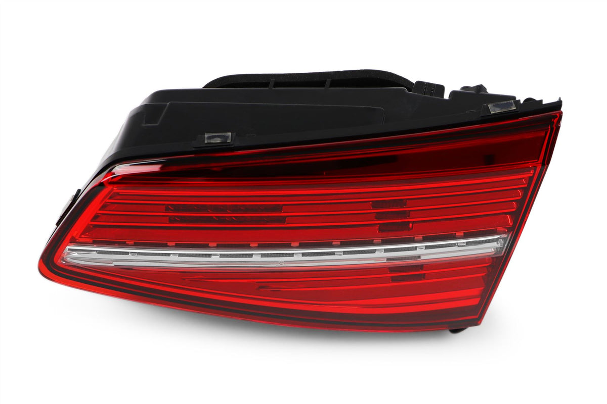 Volkswagen Passat Right Rear Light, Magneti Marelli OEM, OEM 3G9945308 - View 5