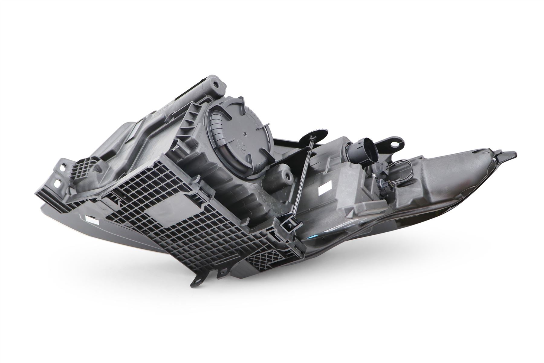 Hella Right Headlight for Land Rover, OEM quality, OEM LR048053 - View 2