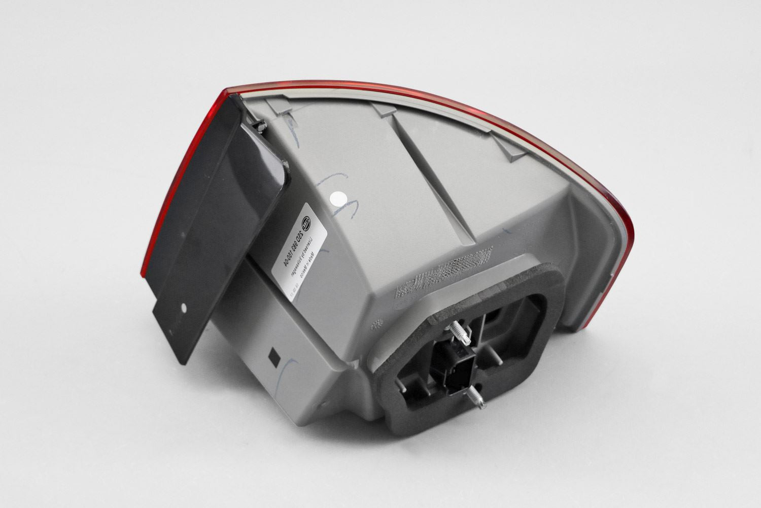 Hella LED Left Rear Light for Volkswagen, OEM quality, OEM 1K5945095M - View 4