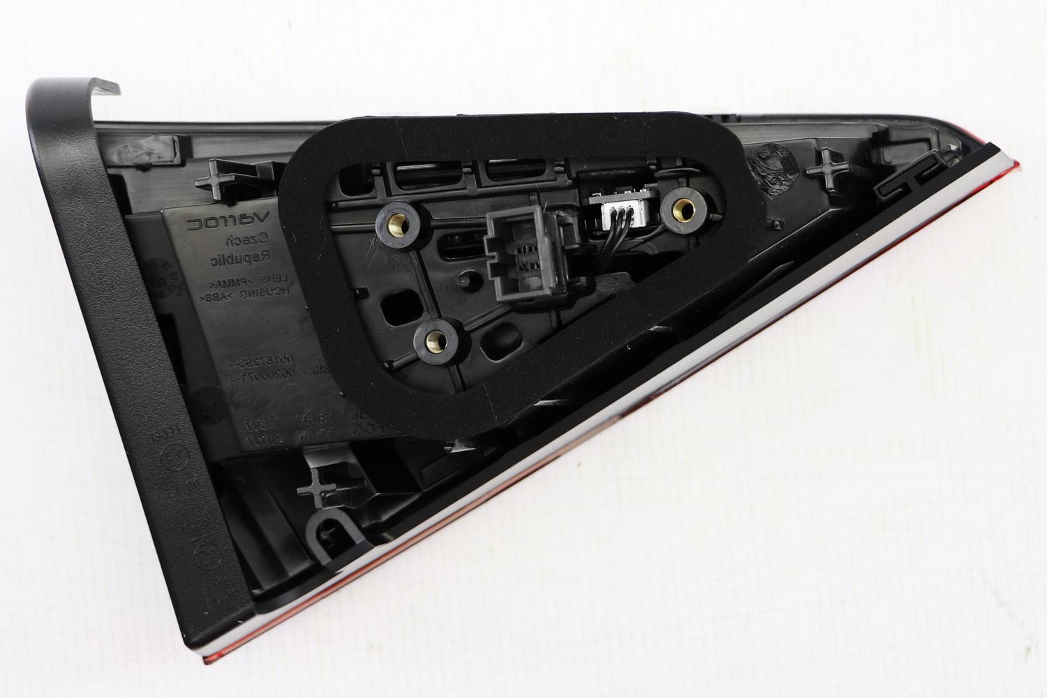 Hella LED Right Rear Light for Skoda, OEM quality, OEM 3V5945308B - View 5