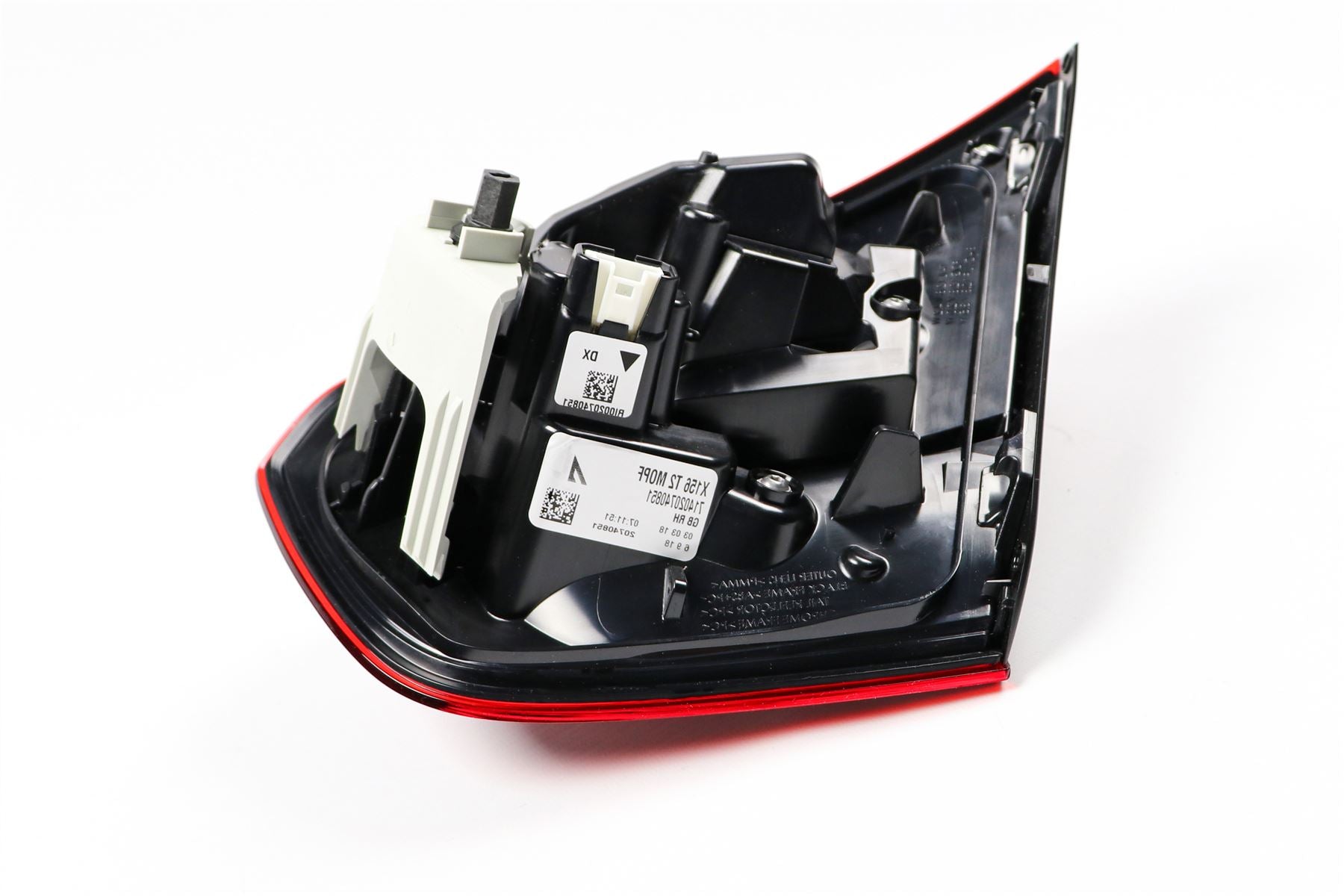 Mercedes-Benz GLA Left Rear Light, Magneti Marelli OEM, OEM A1569068900 - View 3