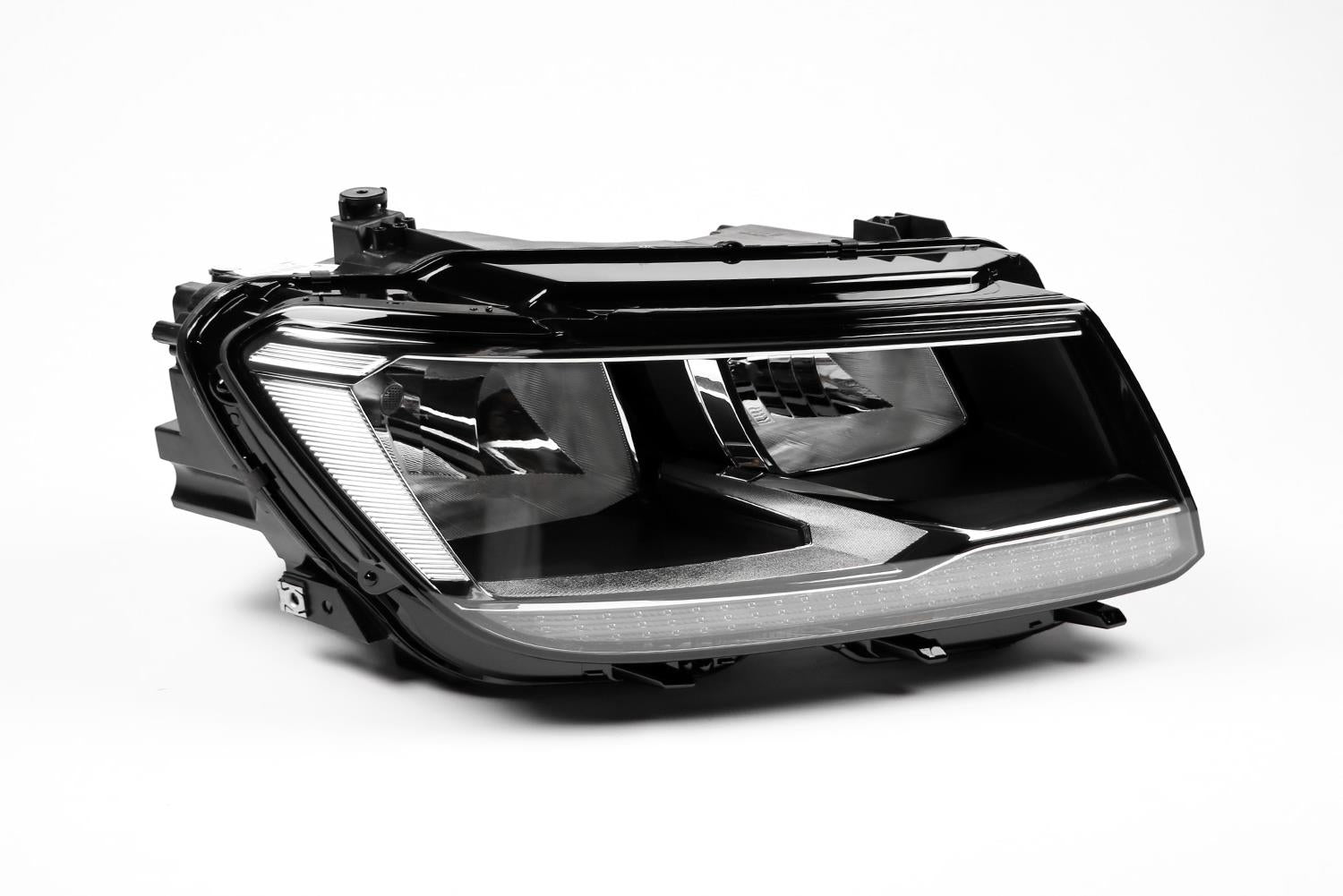 Volkswagen Tiguan Right Headlight, Magneti Marelli OEM, OEM 5NC941006C - View 4