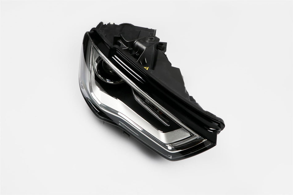 Hella Bi-Xenon AFS Right Headlight for Audi, OEM quality, OEM 8V0941754 - View 2