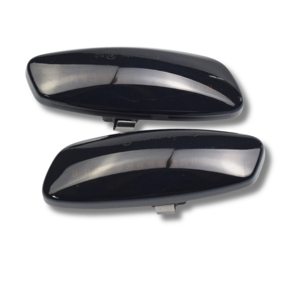 Side Indicator Set LED Dynamic - for Peugeot, Citroen & more | Eurowagens