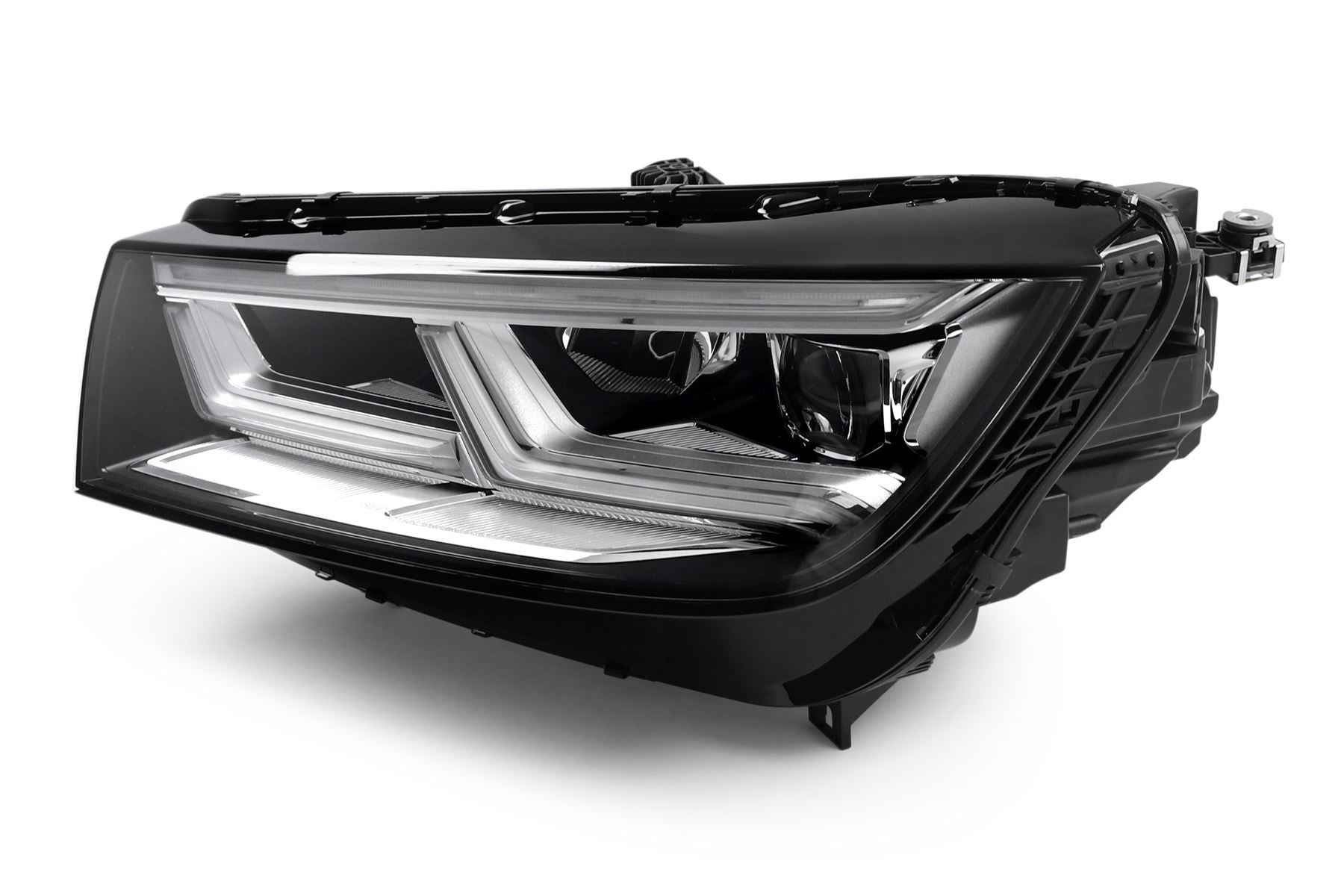 Audi Q5 Left Headlight, Magneti Marelli OEM, OEM 80A941033A - View 2