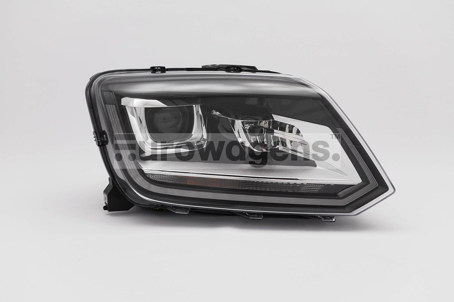 Volkswagen Amarok Right Headlight, Valeo OEM, OEM 2H2941018, MPN 45460