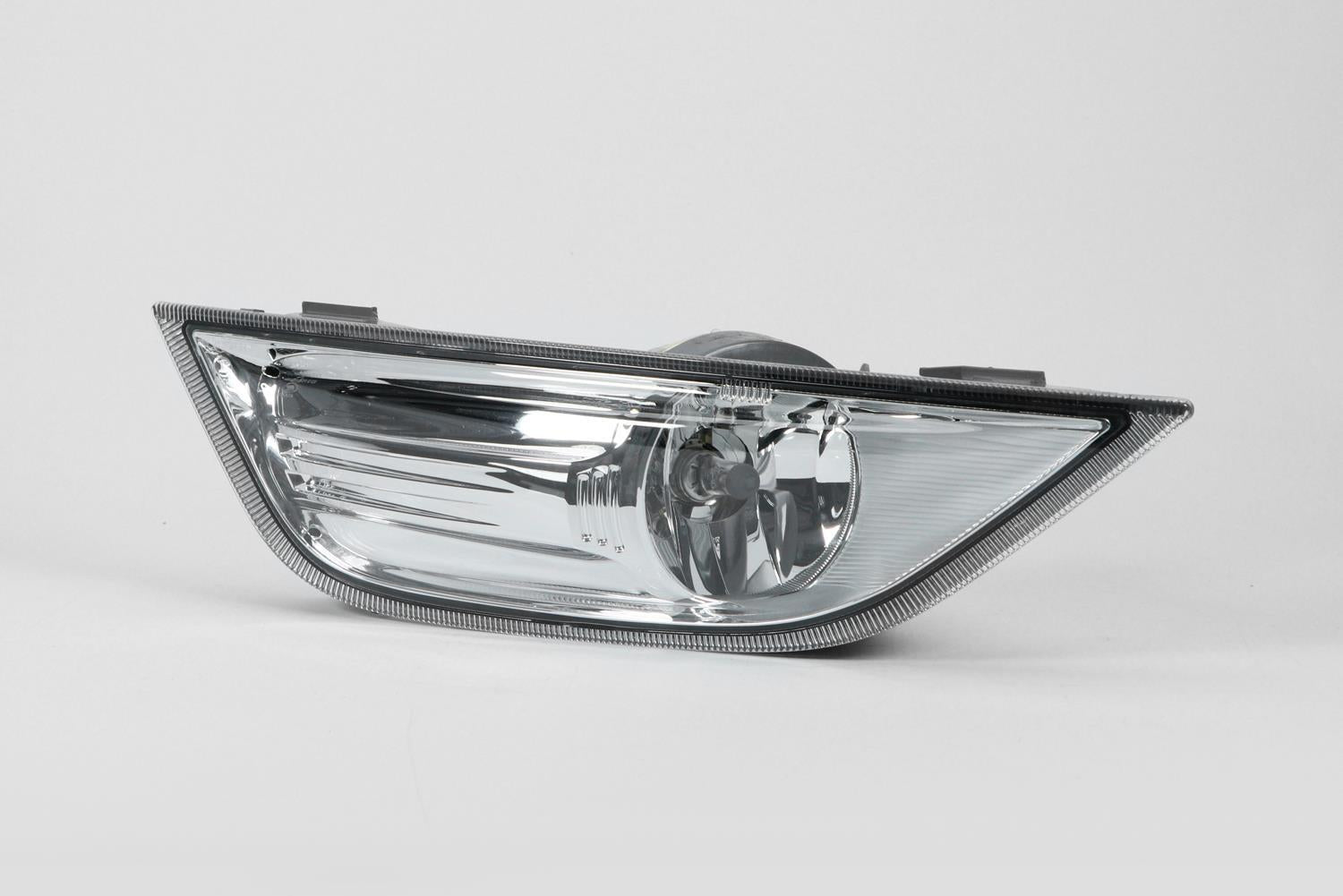 Hella Left Front Fog Light for Ford, OEM quality, OEM 1731477 - View 9