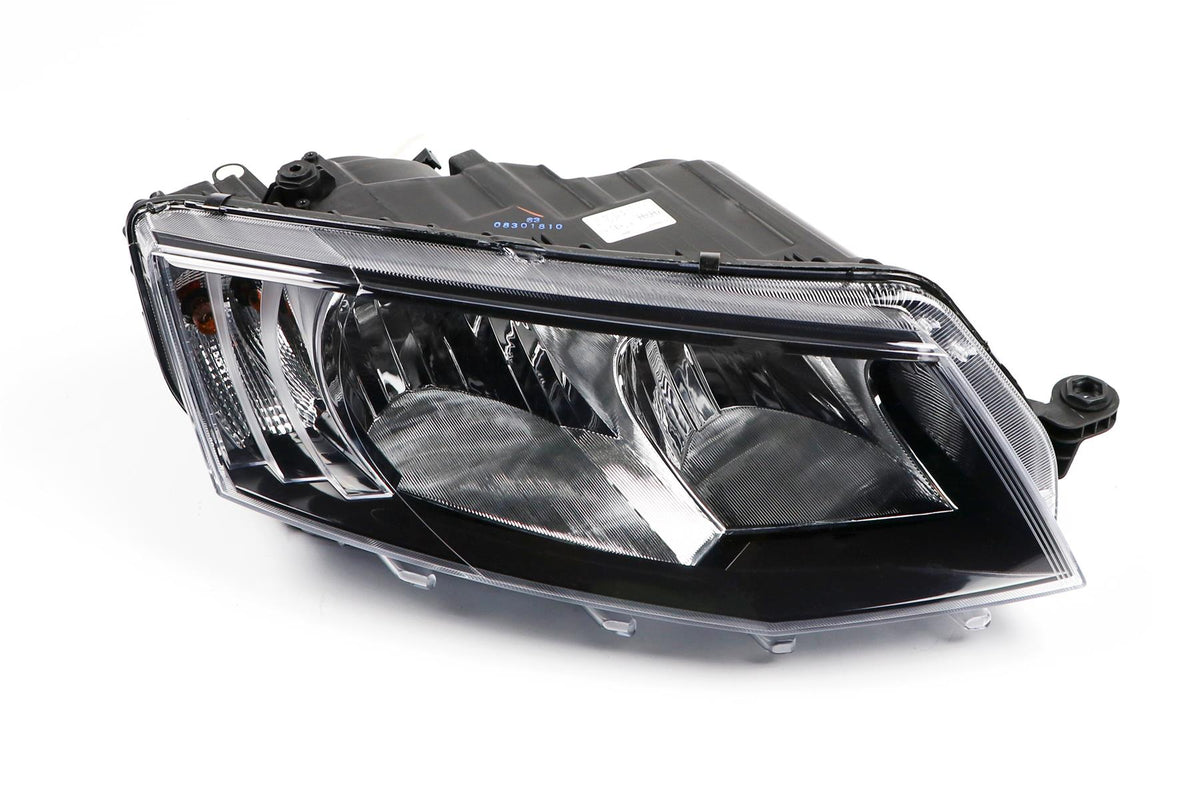 Skoda Octavia Right Headlight, Magneti Marelli OEM, OEM 5E2941016 - View 7