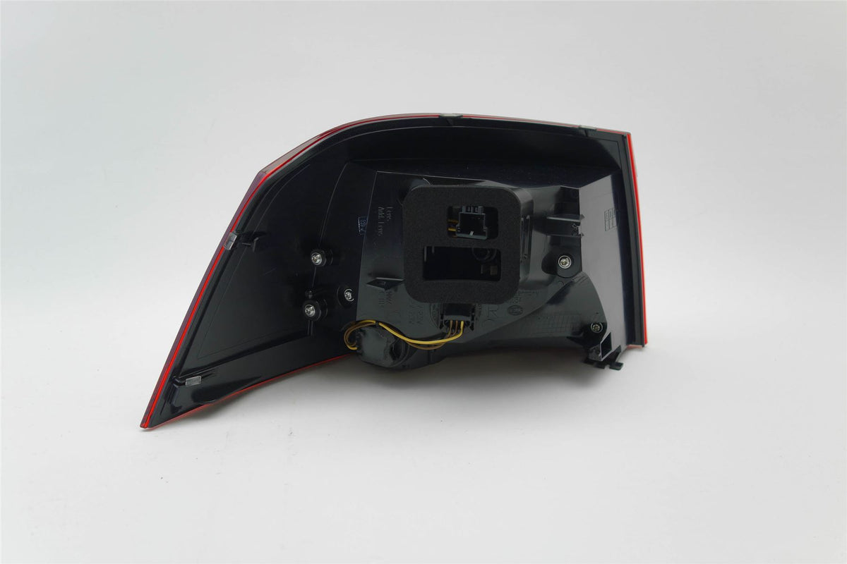 Hella LED Left Rear Light for Volkswagen, OEM quality, OEM 5K0945095L - View 3
